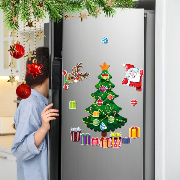 🎅 Christmas Themed Magnetic Sticker