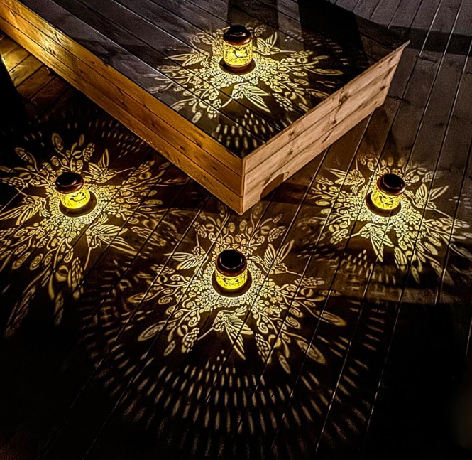 Outdoor Waterproof Hummingbird Solar Lanterns 