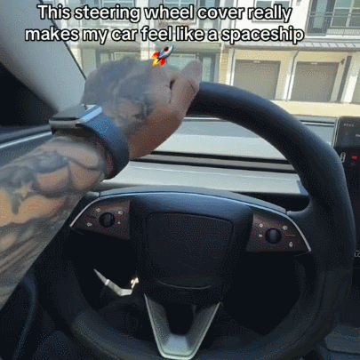 🚗Universal Leather Car Steering Wheel Cover