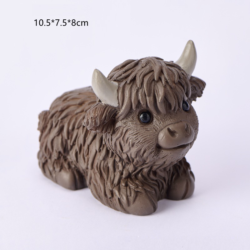 Cute Simulation Highland Cattle Resin Statue