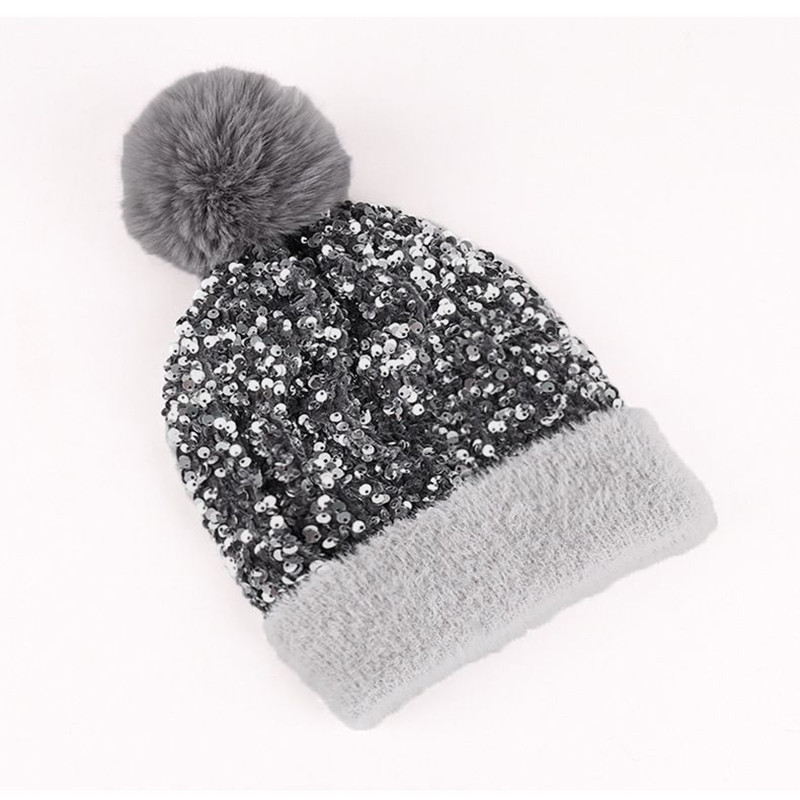 🔥Last Day 49% OFF - Sequin Fur Pom Beanie for Women