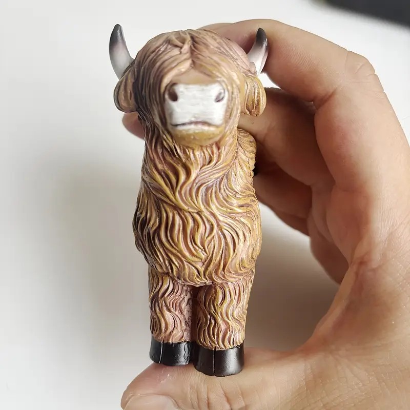 Hanging Highland Cattle Planter Statue