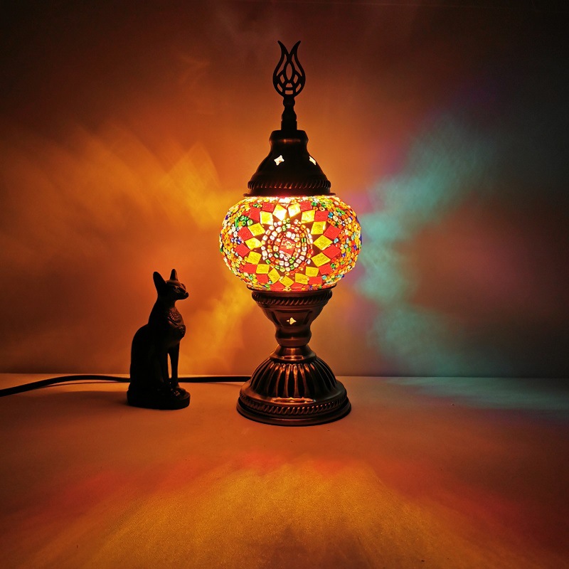Stained Mosaic Glass Table Lamp