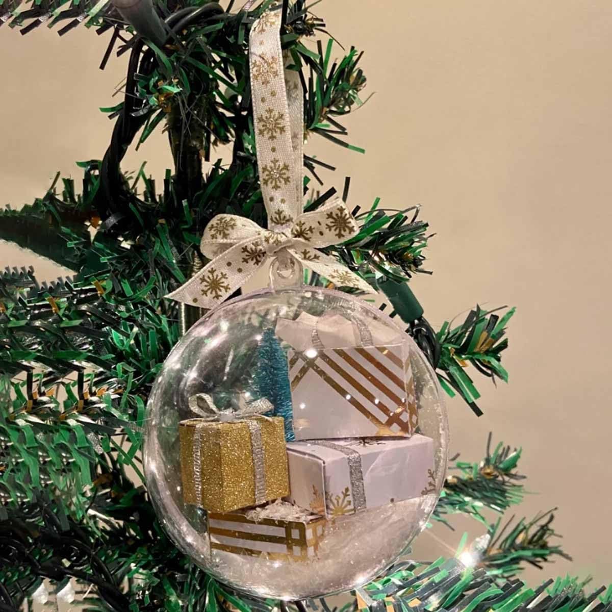 🎁2023 Funny Christmas Gift Ornament 