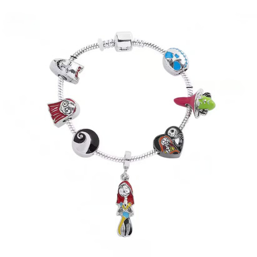 🎁Halloween Treasures Charm Bracelet🎃 Limited Edition