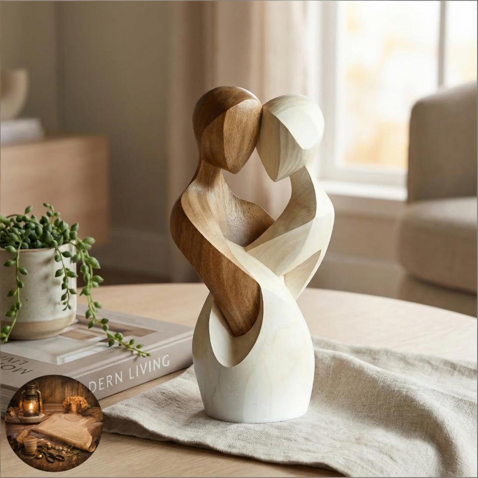 ❤️Wooden “Embrace” Sculpture Ornament