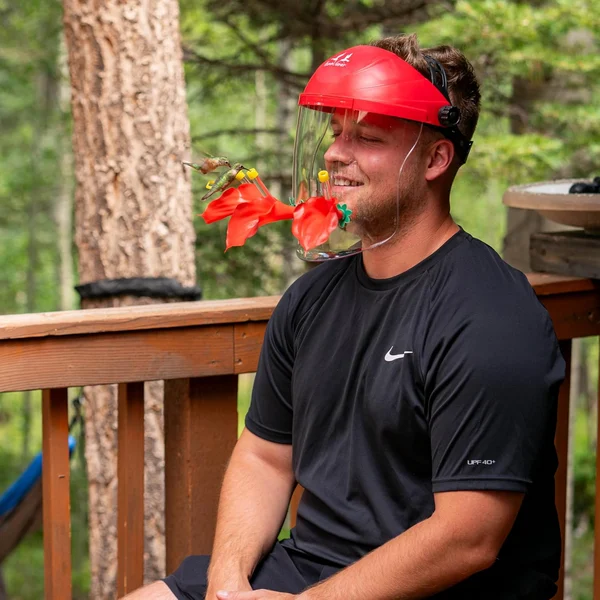 🔥Hot Sale🔥Portable head mounted outdoor bird feeder