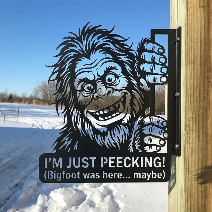 🦶 Bigfoot Peeking Metal Wall Sign