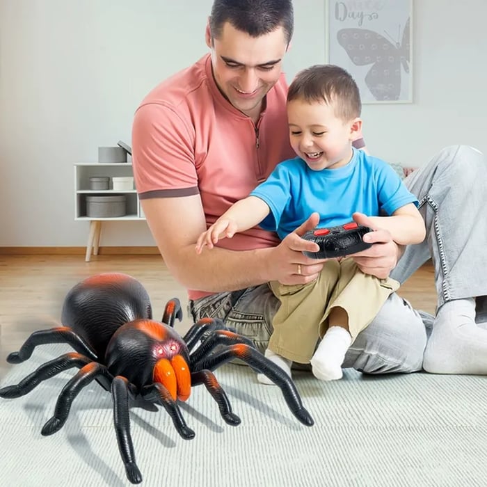 Realistic infrared remote-controlled spider with remote control
