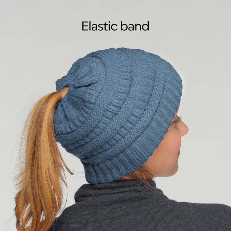 🎅Women's Ponytail Beanie – Chic & Cozy Cable Knit Hat for Fall and Winter, with Adjustable High Ponytail Opening