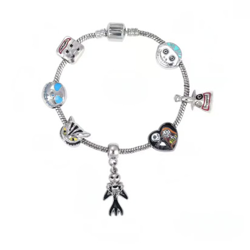 🎁Halloween Treasures Charm Bracelet🎃 Limited Edition