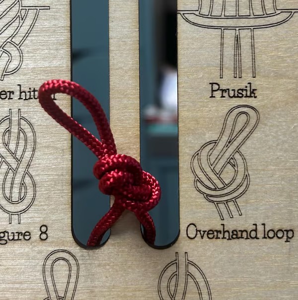 Knot Master Pro Board – Learn 16 Survival Knots with Eco-Friendly Wood Kit