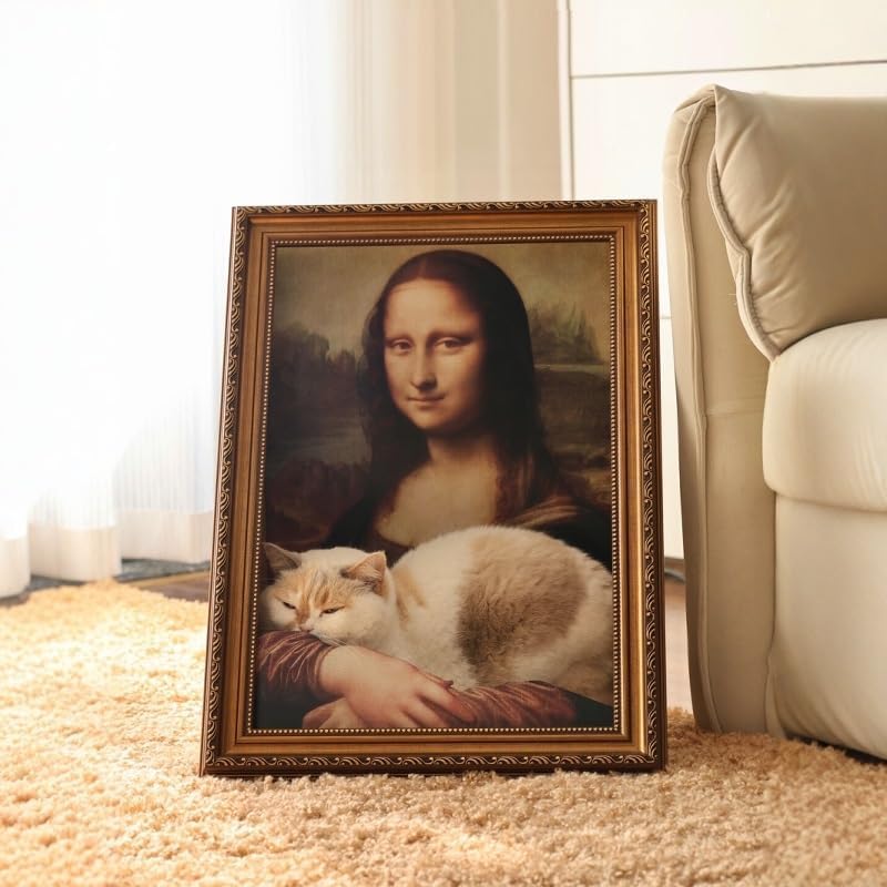 4D Mona Lisa Cat Scratcher Bed