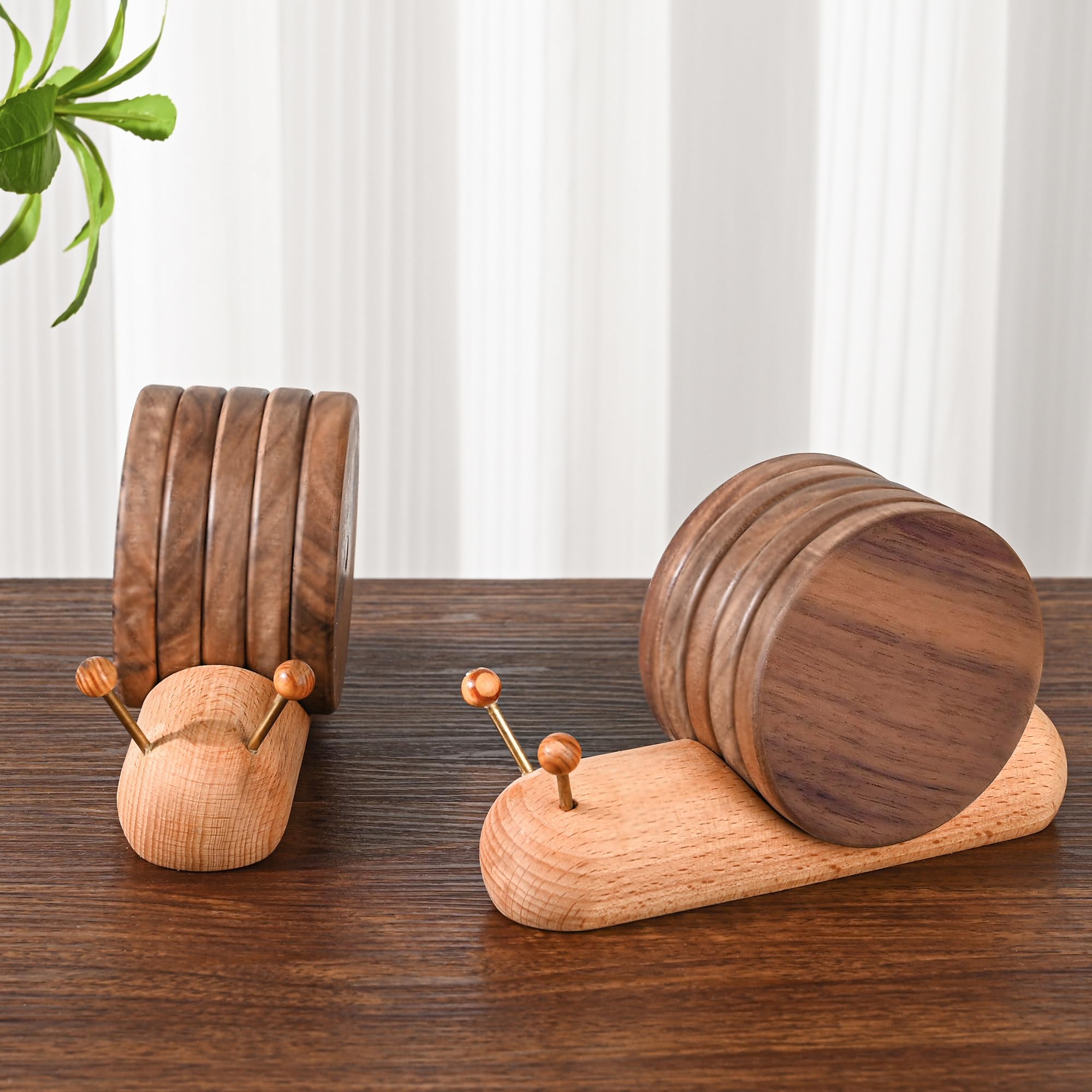 Wooden Snail Coaster Set