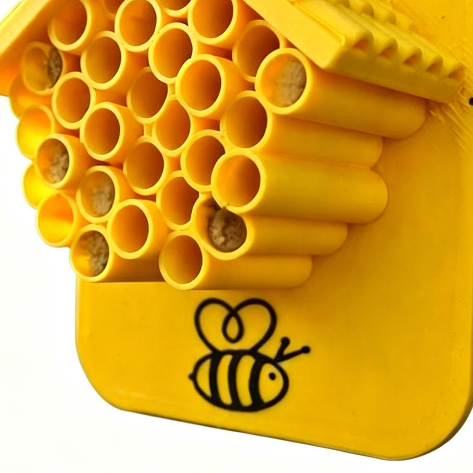 🐝Bee Hotel – a safe haven for wild bees in your garden🌿