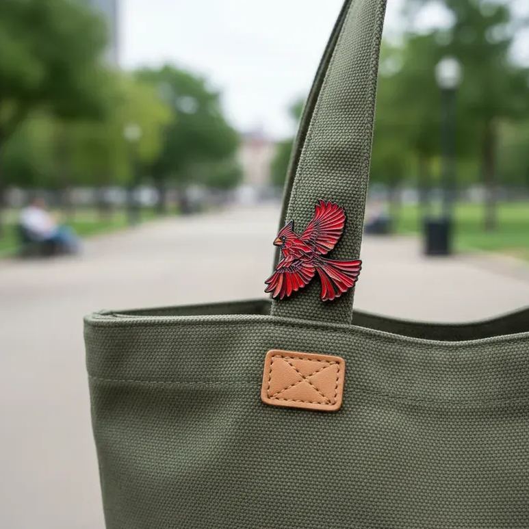 🎁Stained Glass Wildlife Enamel Pins