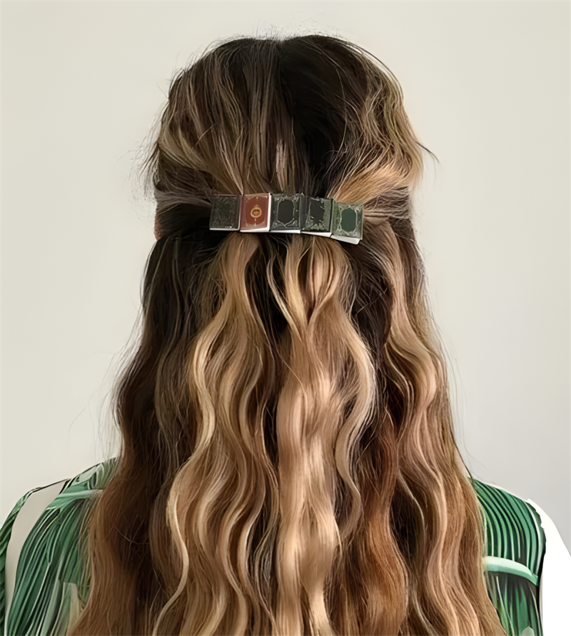 📗📕📔📙Miniature book hair clip