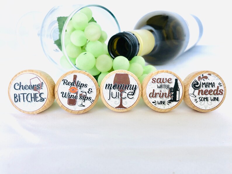 🍷Fun Saying Wine Stoppers🍷