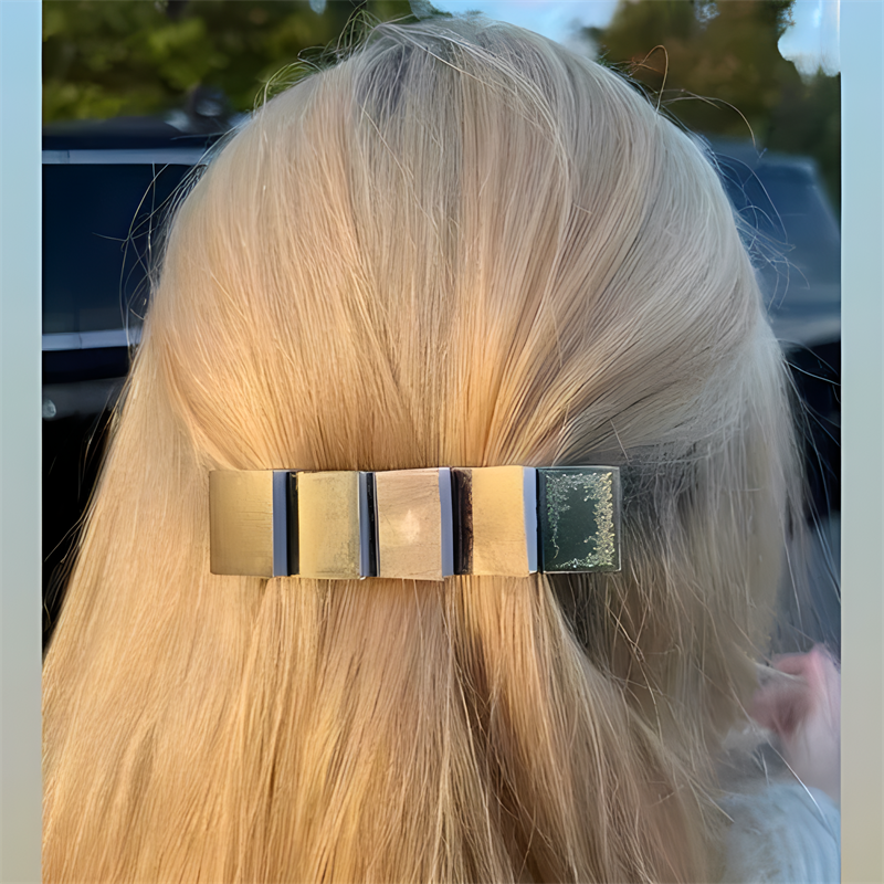 📗📕📔📙Miniature book hair clip