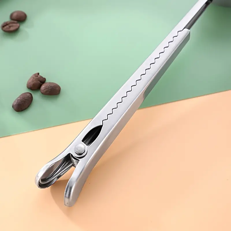 2-in-1 Stainless Steel Measuring Spoon With Sealing Clips