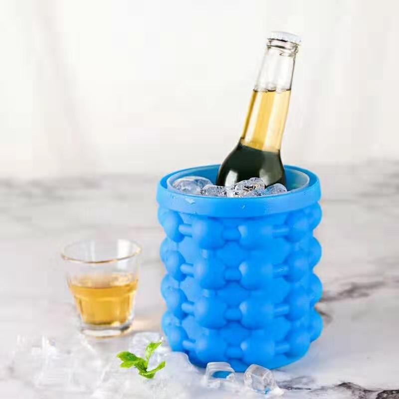 2-IN-1 Silicone Ice Bucket and Ice Cube Mold