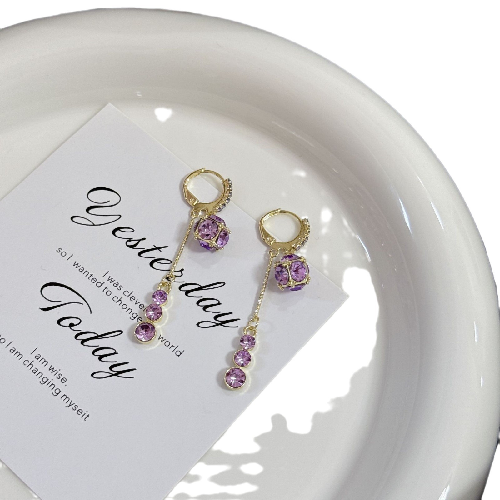  ✨Modern Gorgrous Geometry Earrings - Where Light Meets Motion ✨