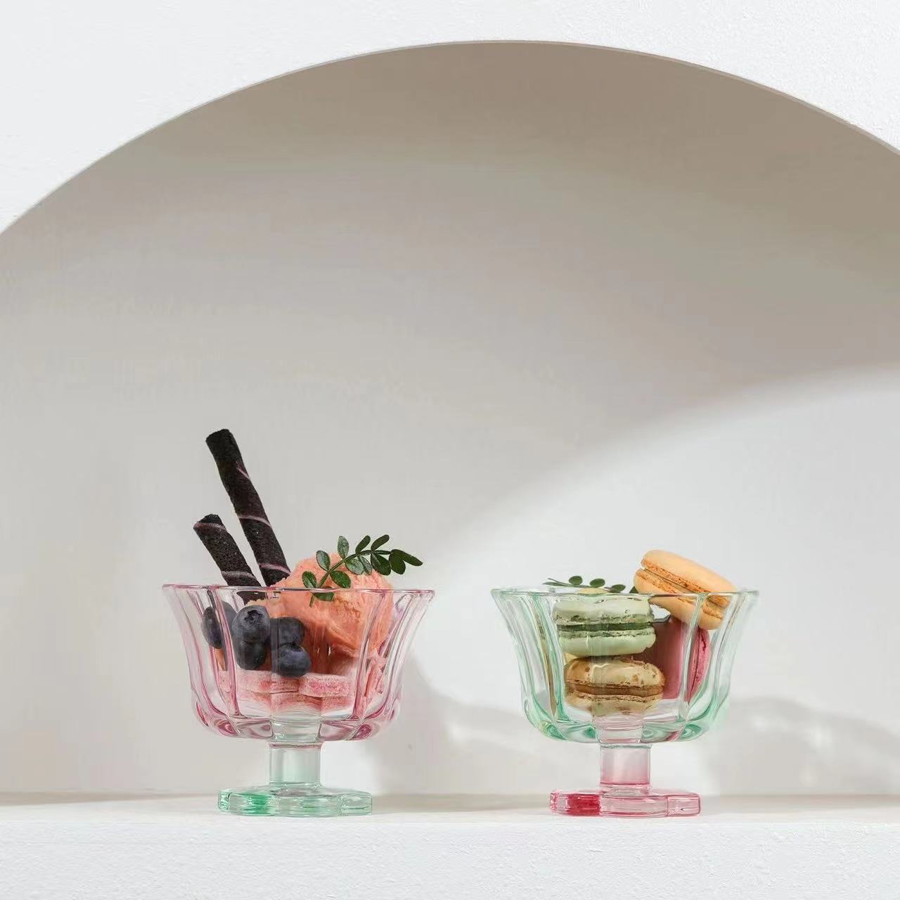 🌸 Blossom Glass Tumbler – Where Elegance Meets Everyday Magic