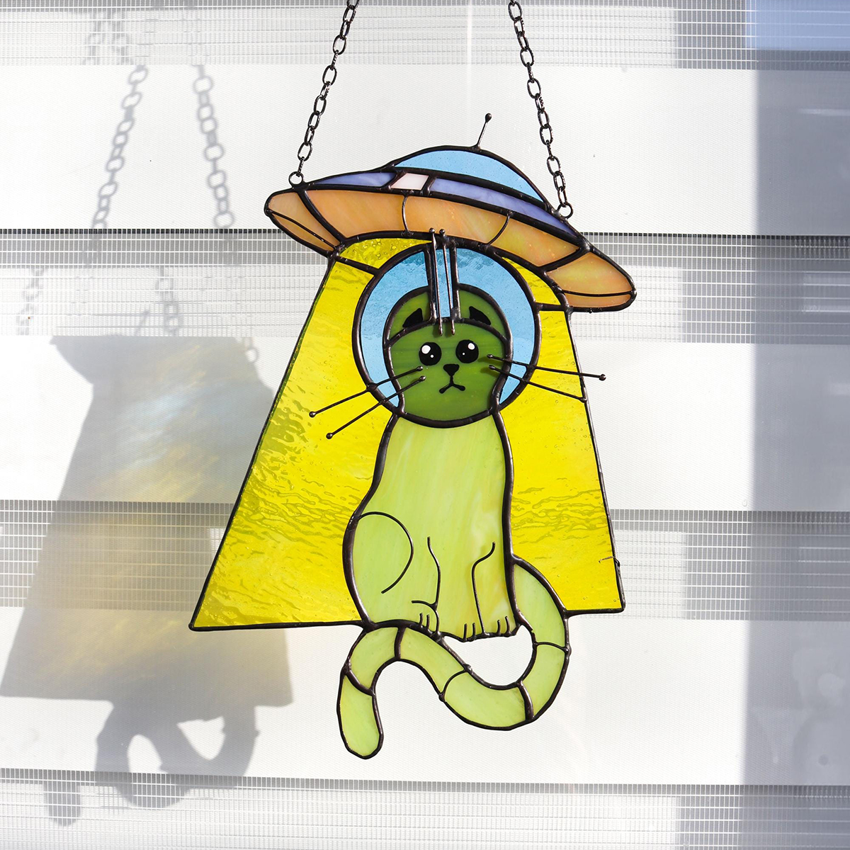 Funny Middle Finger Alien Cat Suncatcher