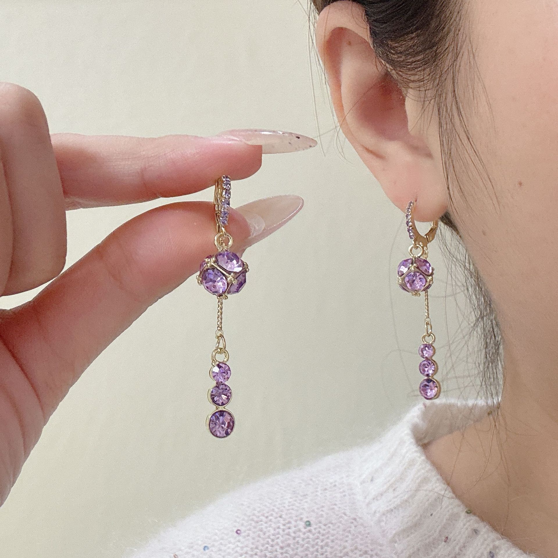  ✨Modern Gorgrous Geometry Earrings - Where Light Meets Motion ✨