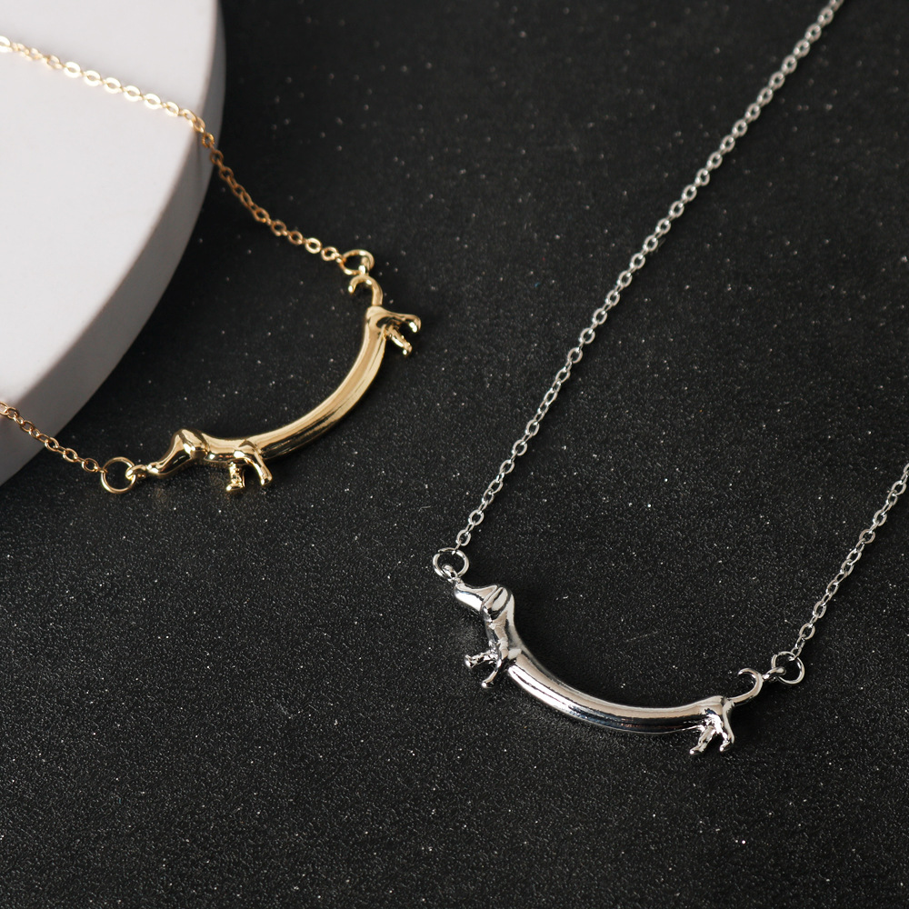 Dachshund Necklace - Wear a smile on your neck