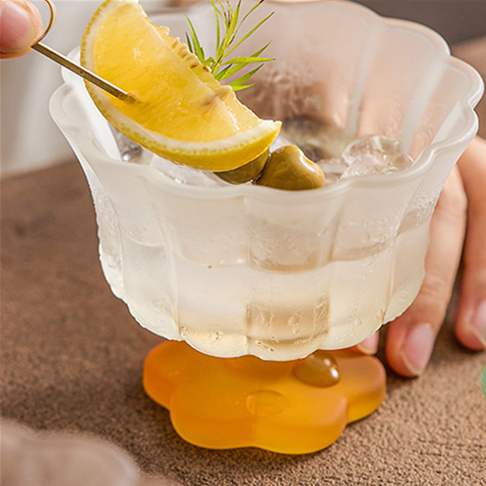 🌸 Blossom Glass Tumbler – Where Elegance Meets Everyday Magic