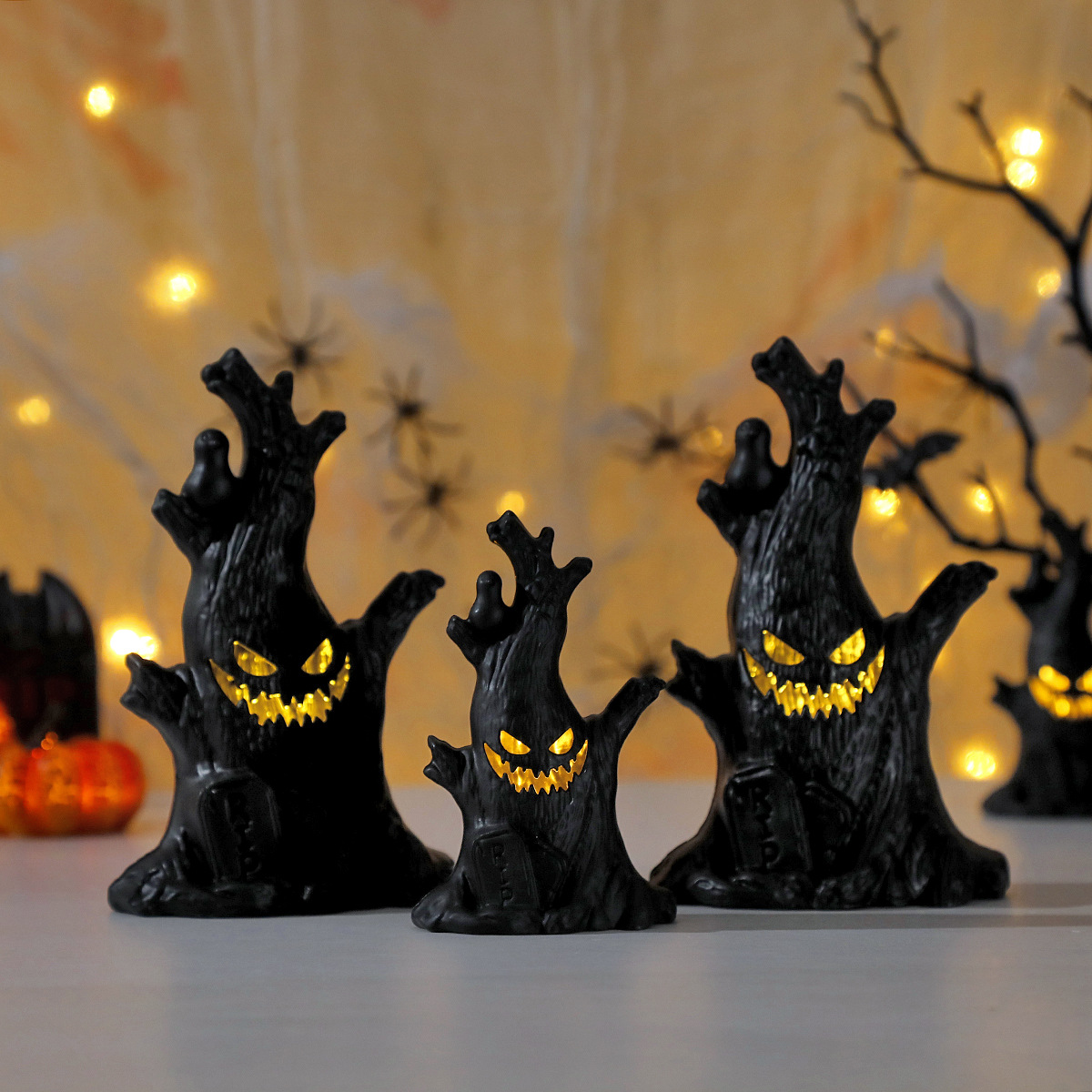 Halloween Ghost Stump Light – Spooky Decor Essential