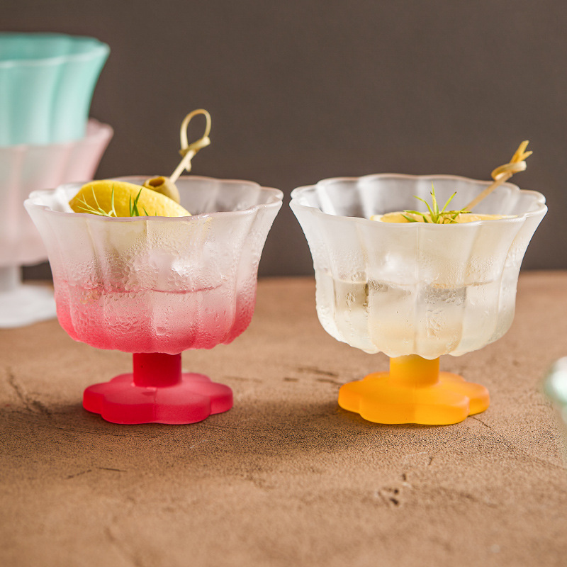 🌸 Blossom Glass Tumbler – Where Elegance Meets Everyday Magic