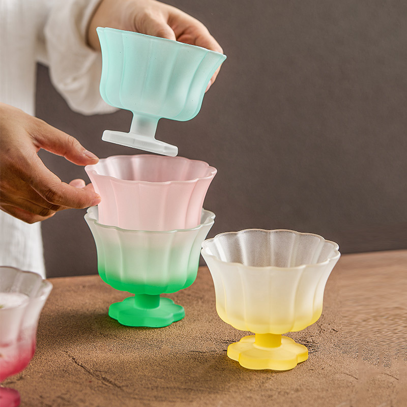 🌸 Blossom Glass Tumbler – Where Elegance Meets Everyday Magic