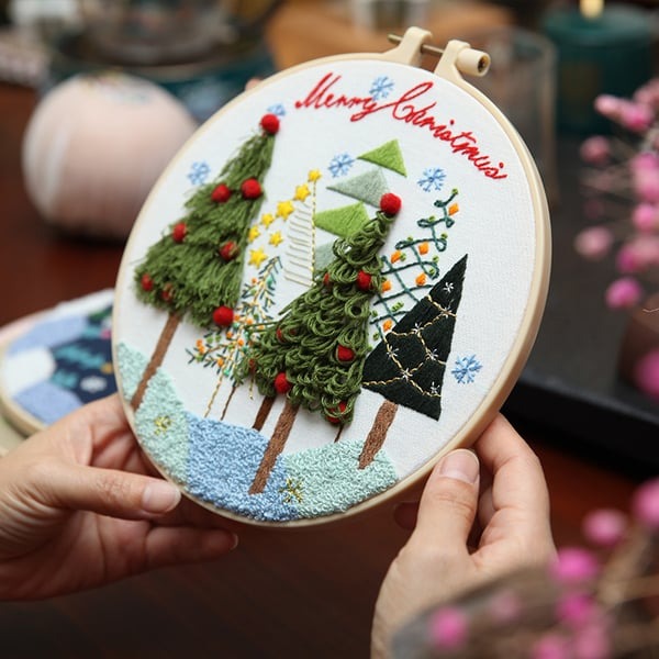 🎄Perfect Gift - Christmas Embroidery (Beginners edition)