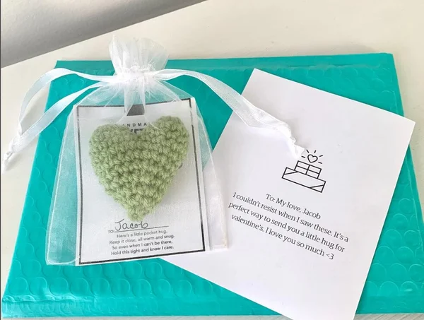 ❤️Pocket Hug, Crocheted Heart, Small Gift ，Handmade, buy more discount