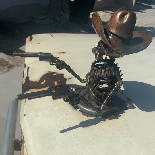 💀Cowboy Skull Gunslinger Hood Ornament
