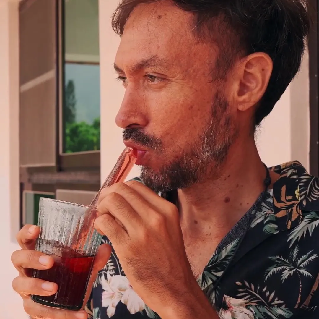 🔥2024 Summer Hot Sale - 🥤Silicone Ice Straw Molds