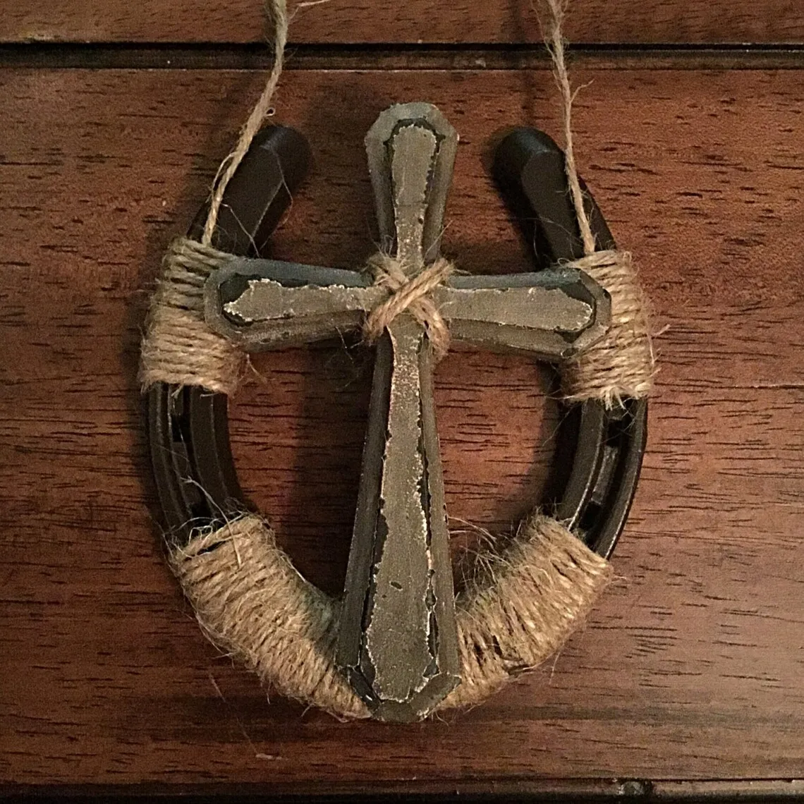 Horseshoe Wall Decor