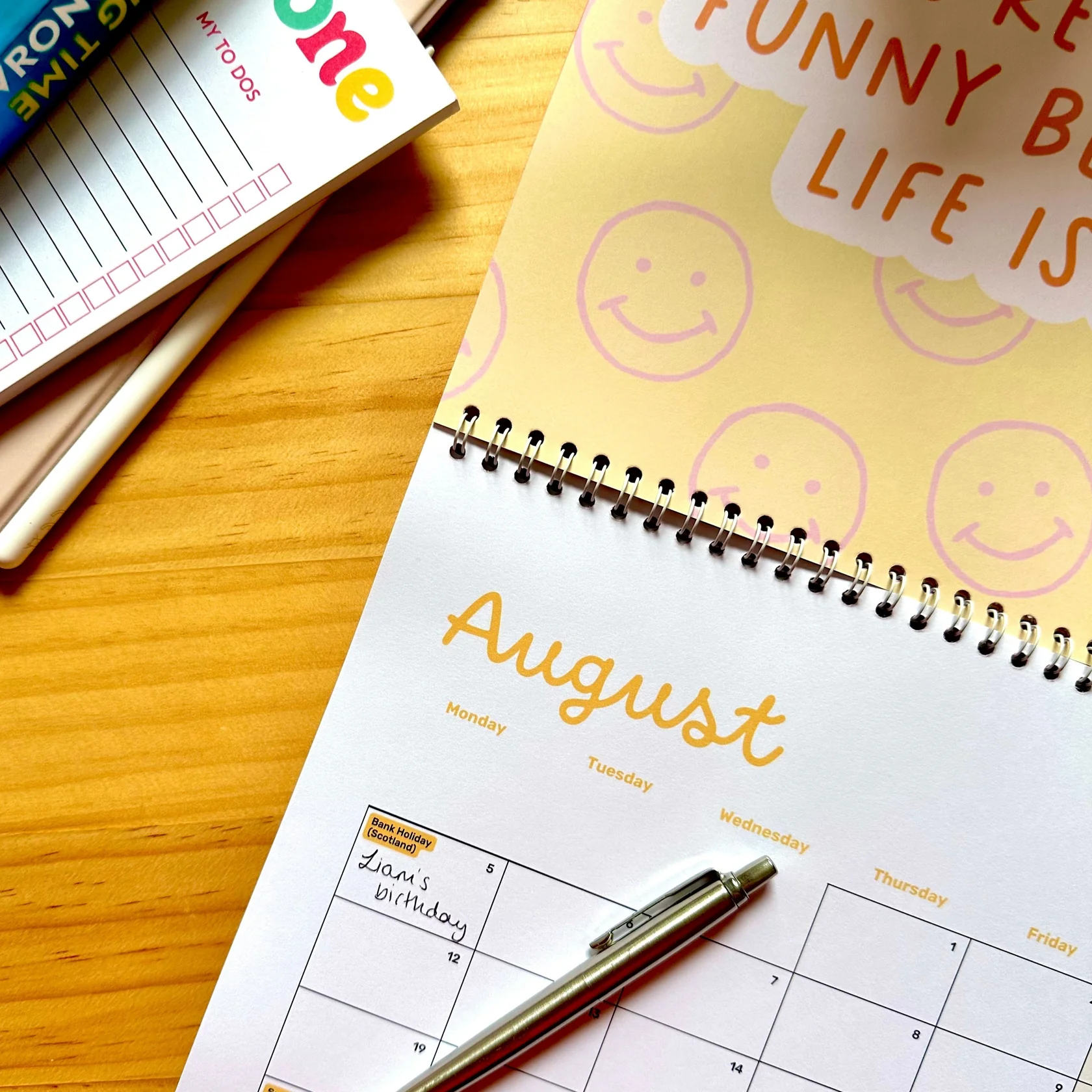 🤣2024 Anti-Motivational Wall Calendar