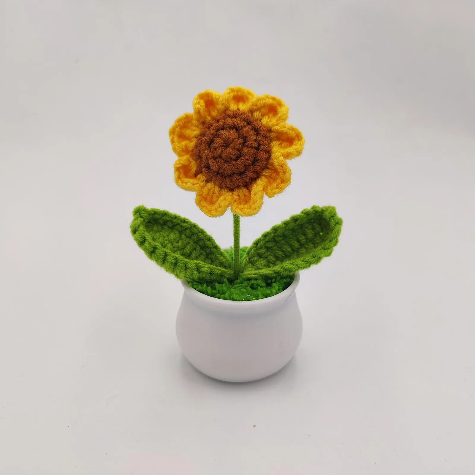 ✨Hand Knitted Mini Potted Plant🌻