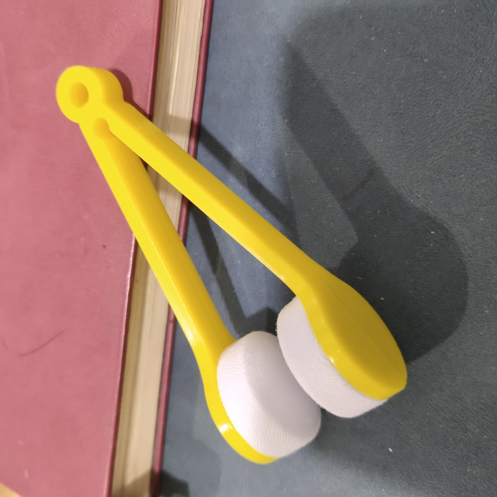 Glasses Cleaning Brush