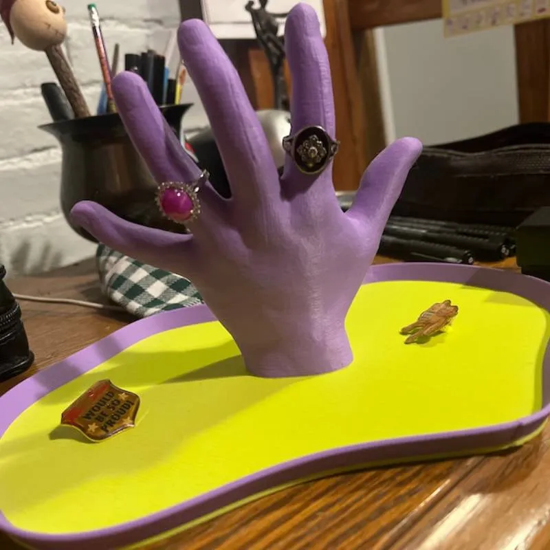 The Hand Tray - Catchall For Jewelry & Trinkets💎