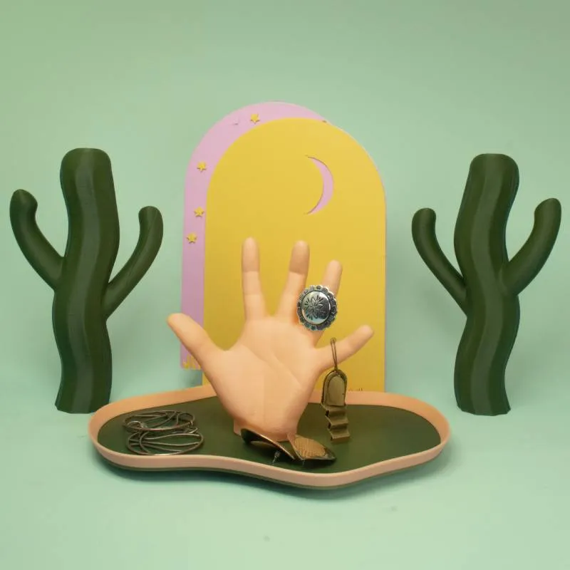 The Hand Tray - Catchall For Jewelry & Trinkets💎