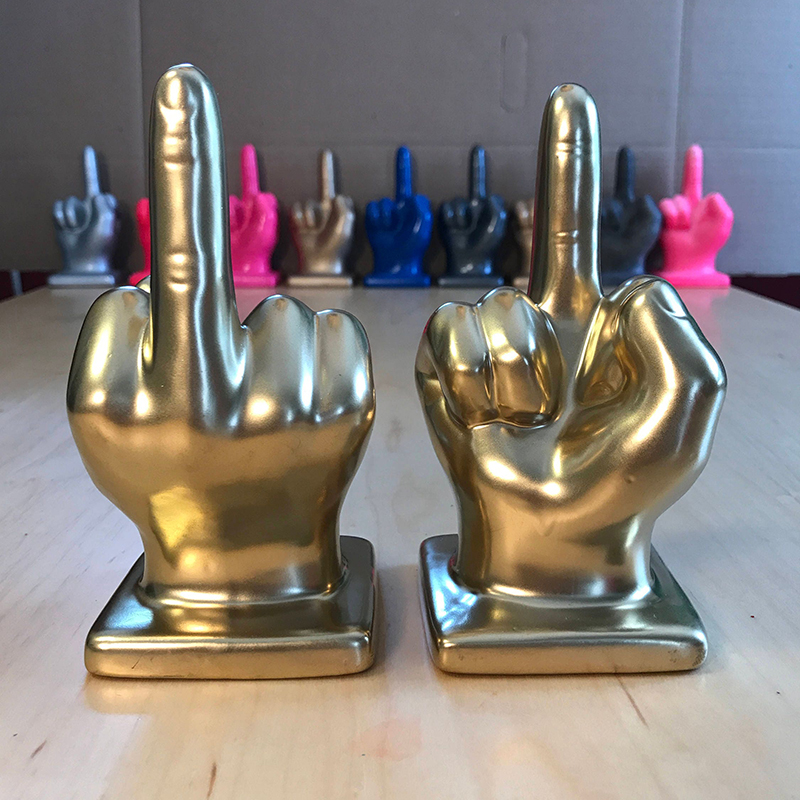 🤣Middle Finger Statue