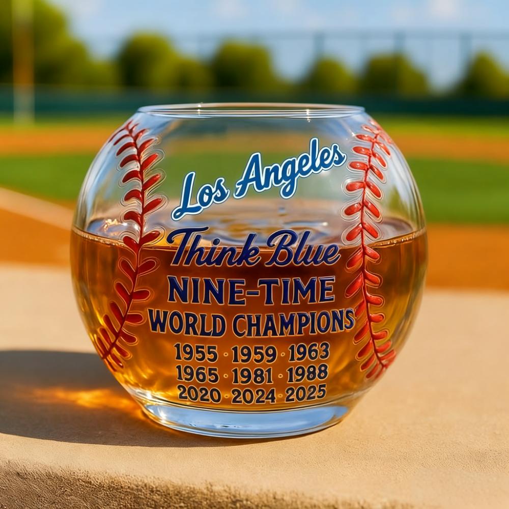 ⚾🏆Legacy Whisky Glass – A Toast to Nine Crowns