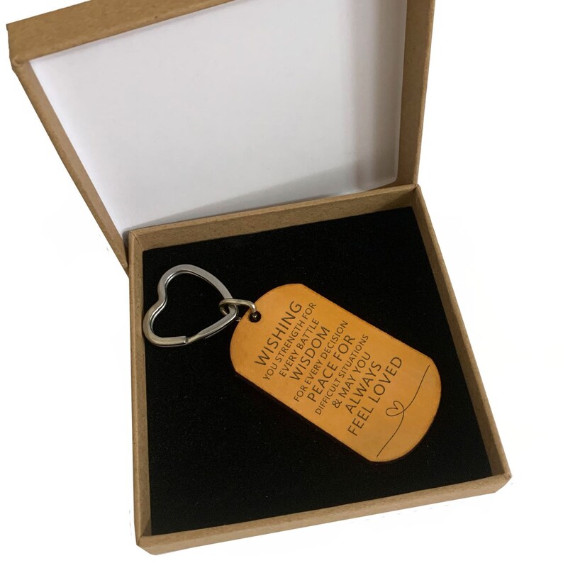 ✨🥰Christmas Gifts for Best Friend | Encouraging Words Leather Keychain🎄
