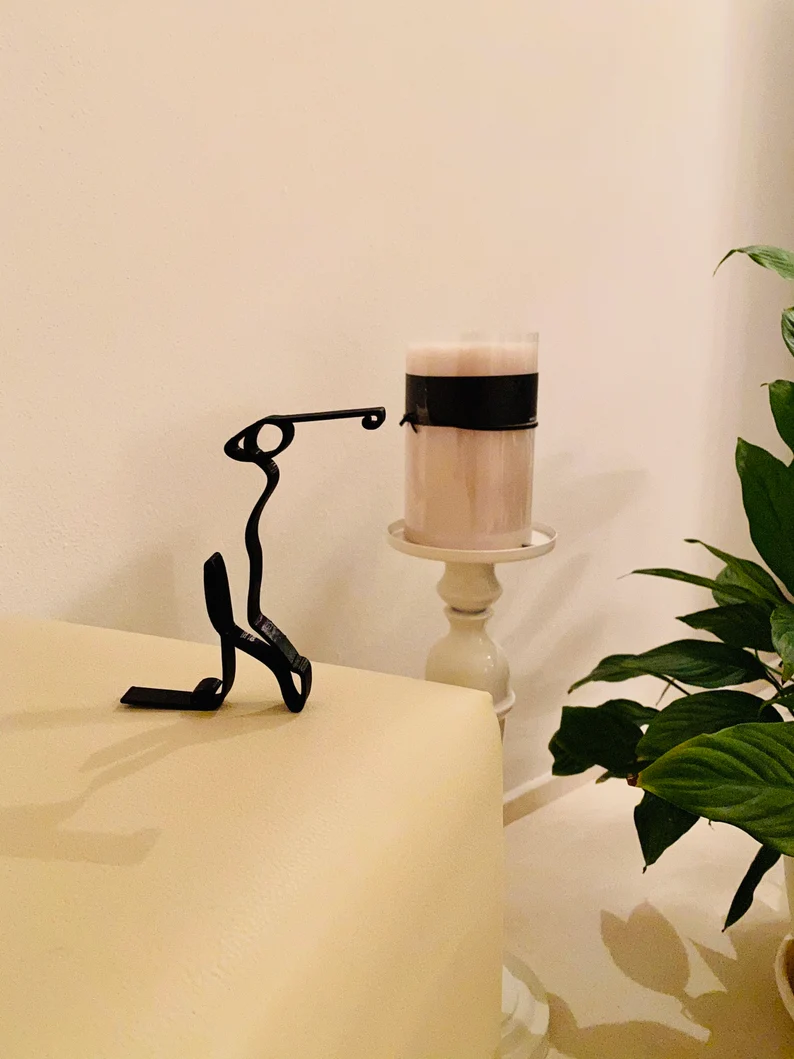 Hot Sale - Line Art Figurine