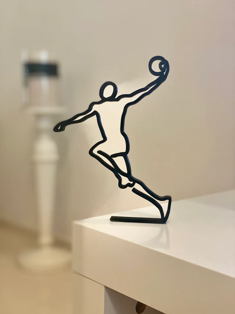 Hot Sale - Line Art Figurine