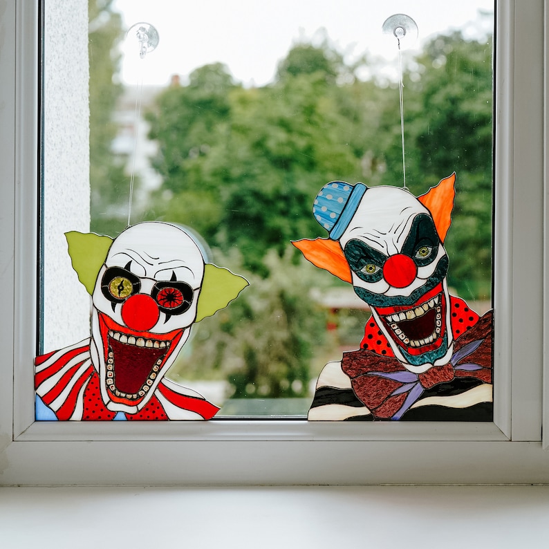 🤡Stained Glass Clown Decor